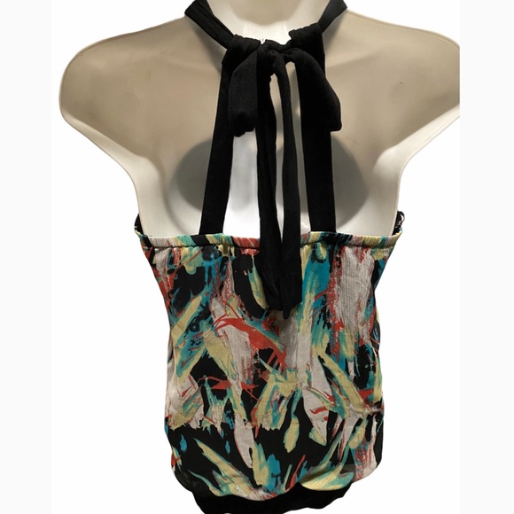 Unique Halter Style Top - Picture 2 of 3